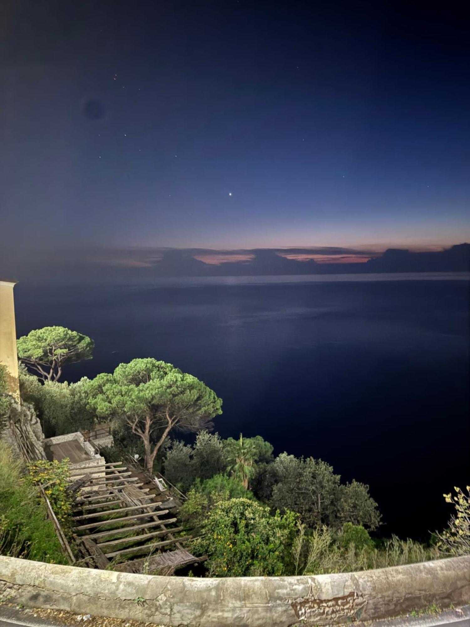 Enrica Guarda Capri - Appartament *