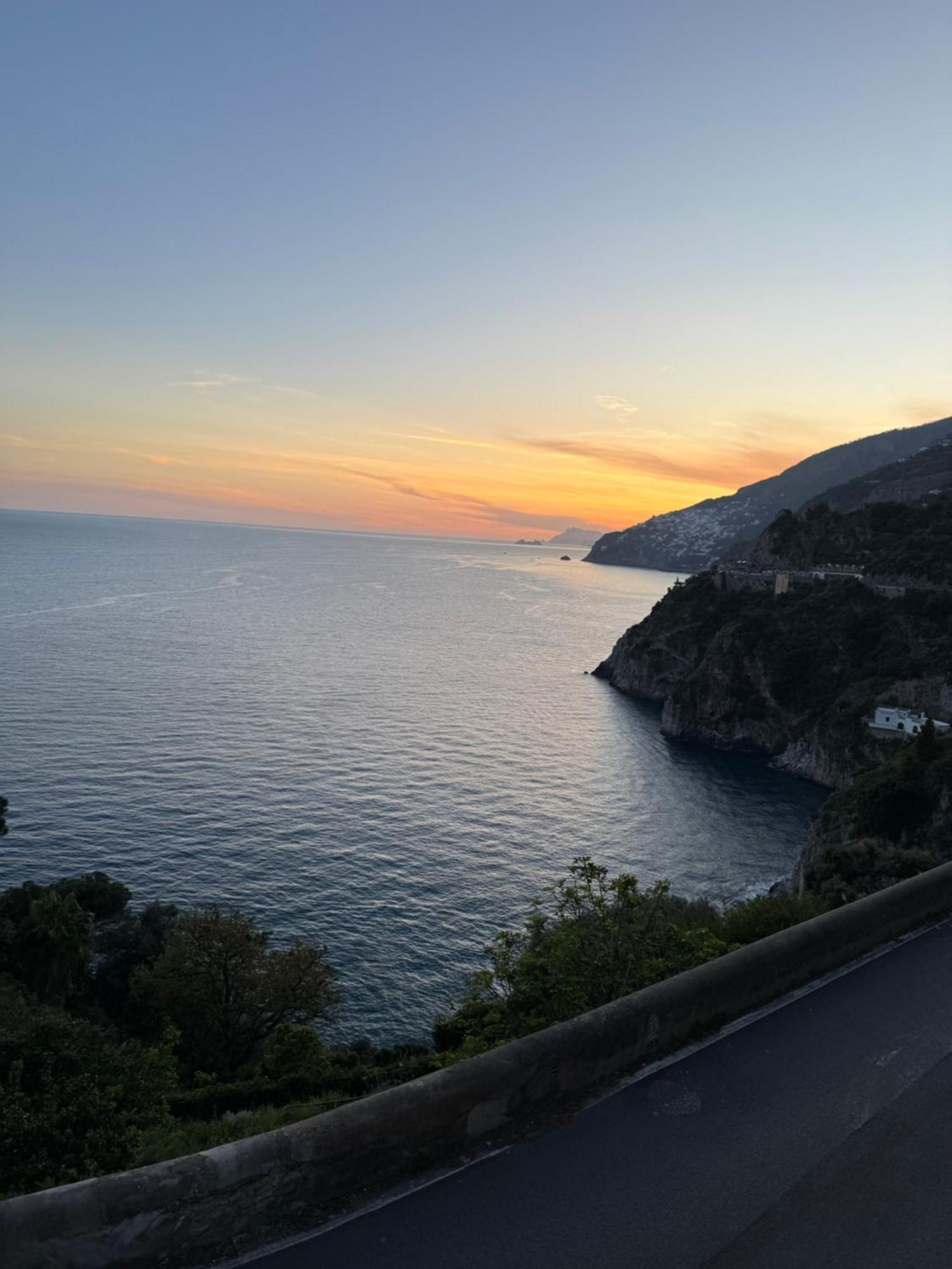 Appartement Enrica Guarda Capri - Appartament Conca dei Marini